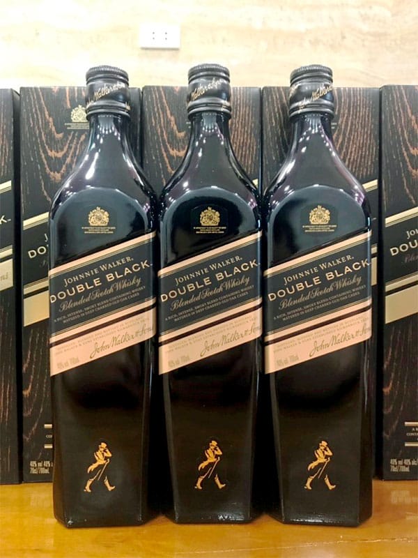 Rượu Johnnie Walker Double Black 1 Lít hàng xách tay