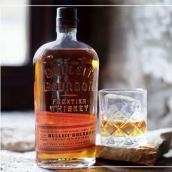 Rượu Bulleit Bourbon Whisky
