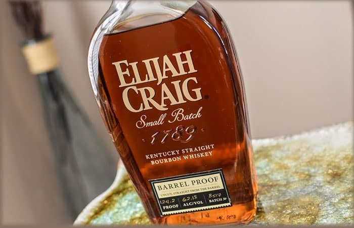 Rượu Elijah Craig small Batch