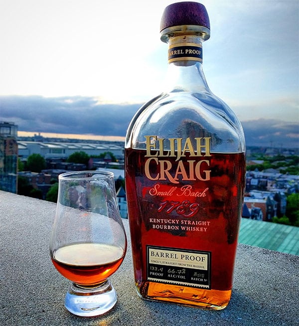 Rượu Elijah Craig Small Batch whisky