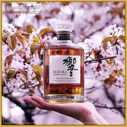 Rượu Hibiki Harmony