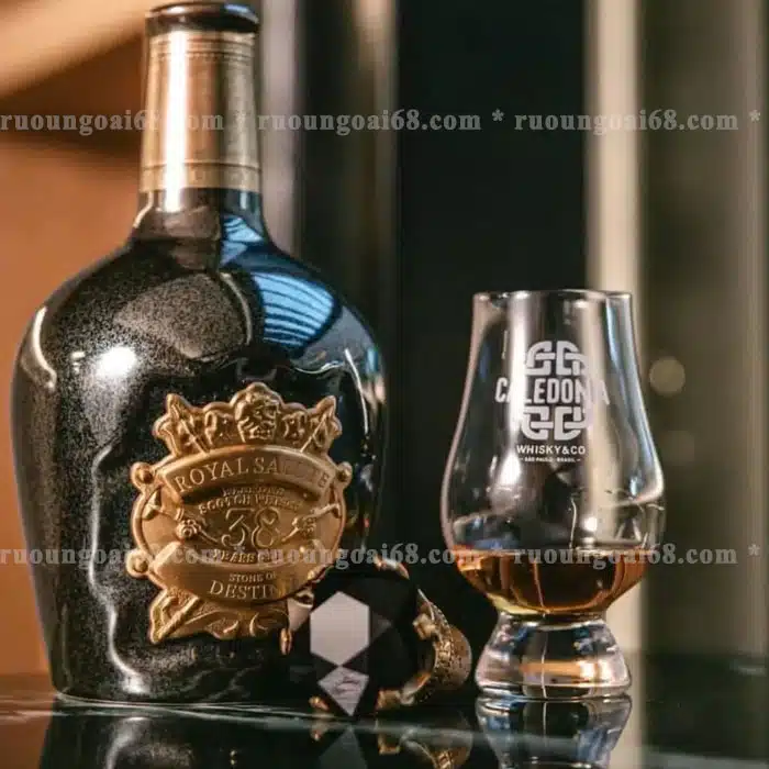 Giá rượu chivas 38 năm