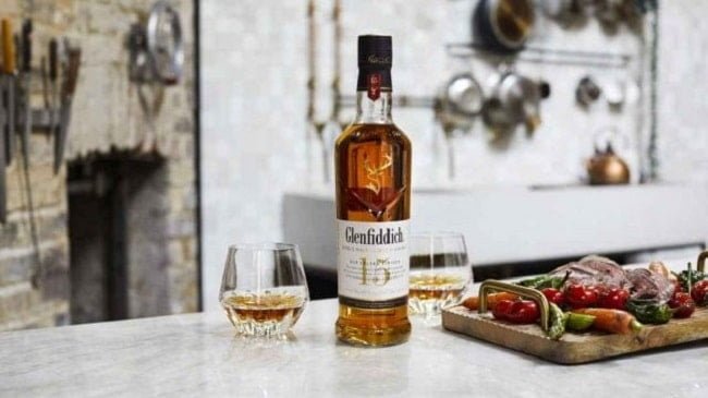 Bảng giá rượu Glenfiddich, mua rượu Glenfiddich ở đâu Tìm hiểu về thương hiệu rượu whisky nổi tiếng