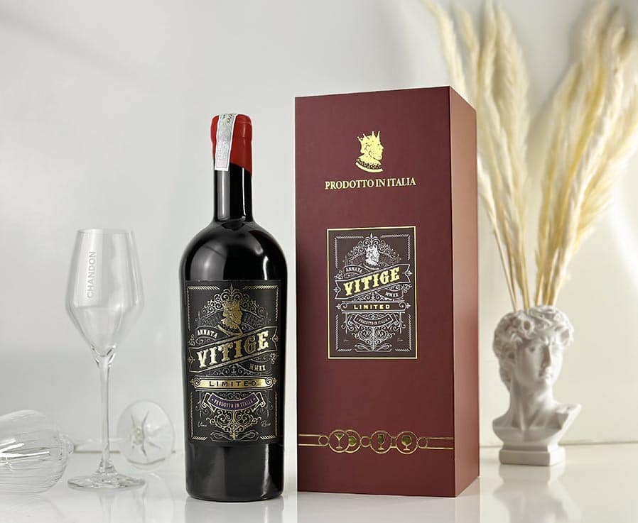 Hộp quà rượu vang tết 2024 ruou vang vitige 17 hop qua 2024