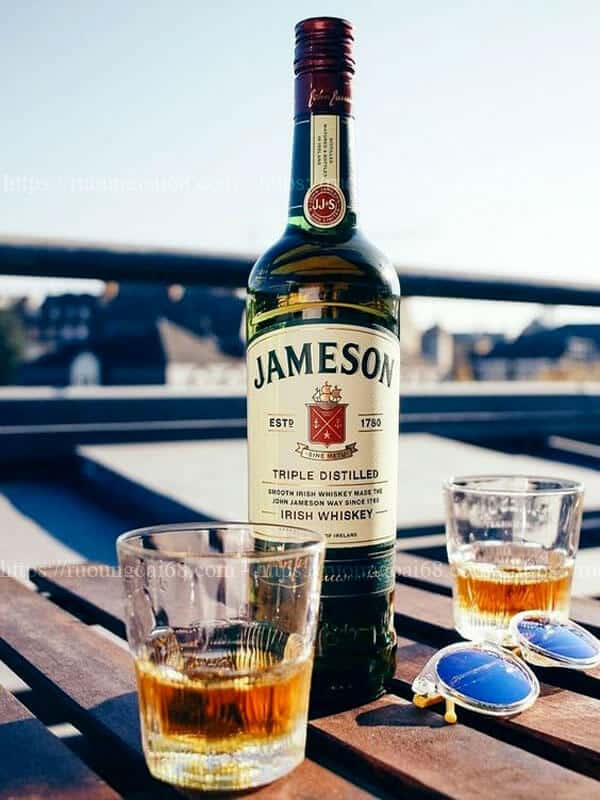 Jameson iris whisky