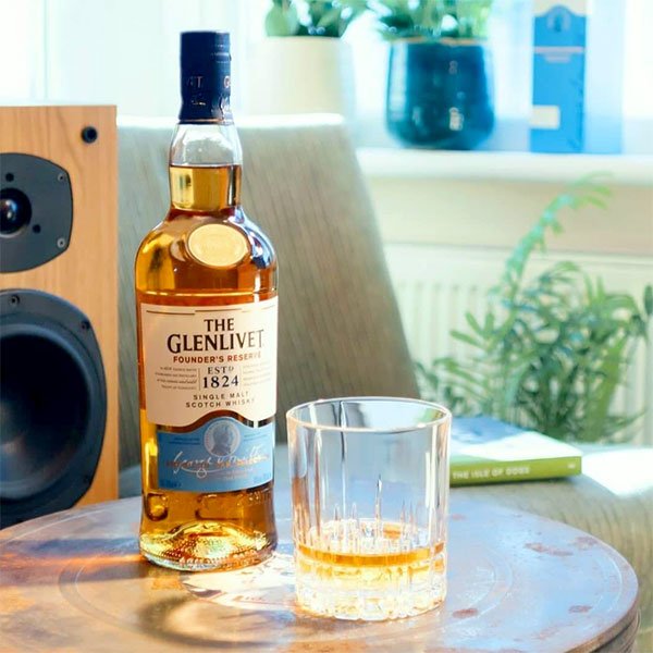 Rượu Glenlivet 1824 Xanh 700ml