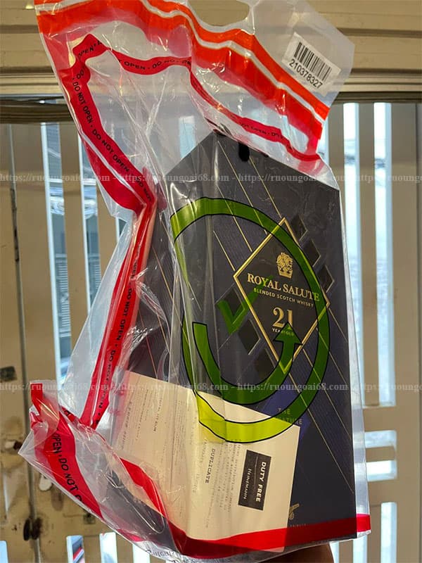 Rượu Chivas 21 Xách Tay Pháp Rượu Chivas 21 Xách Tay Pháp