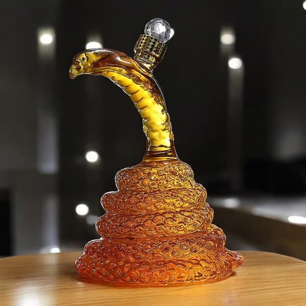 Rượu hình con rắn: Phòng vệ và Tấn công