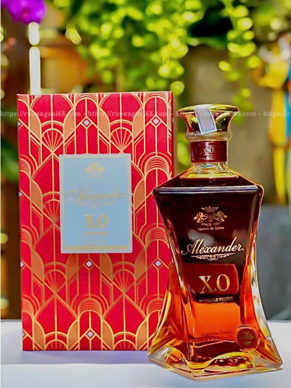 Rượu Alexander XO 700ml
