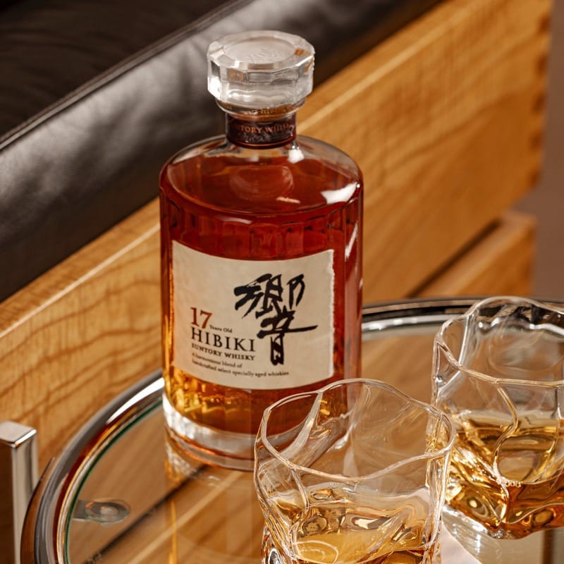 Tìm hiểu chi tiết về các dòng rượu Hibiki phổ biến hiện nay các dòng rượu Hibiki phổ biến