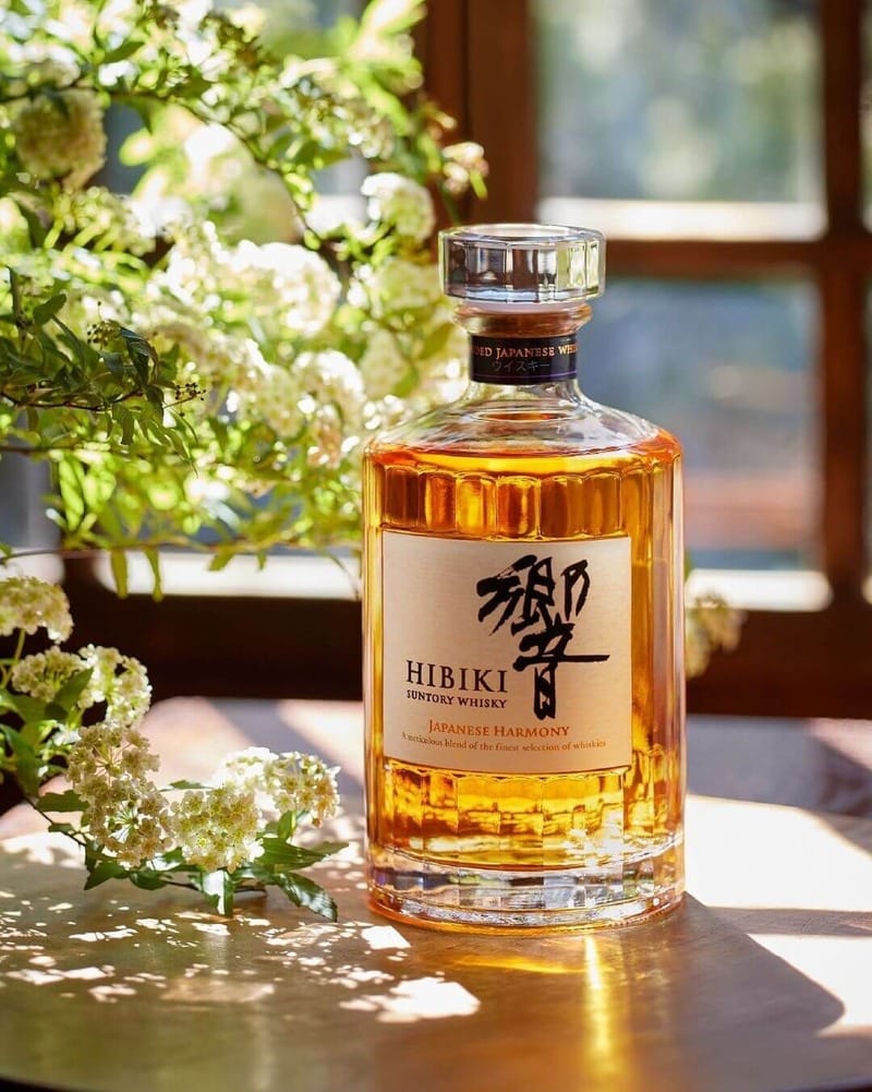 Cách phân biệt rượu Hibiki thật và giả Cách phân biệt rượu Hibiki thật và giả