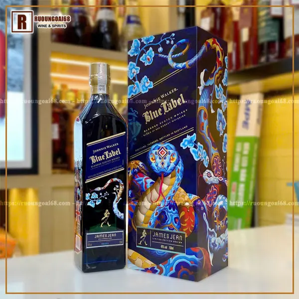 Johnnie Walker Blue năm Rắn – Year of Snake 2025 Johnnie Walker Blue năm Rắn – Year of Snake 2025