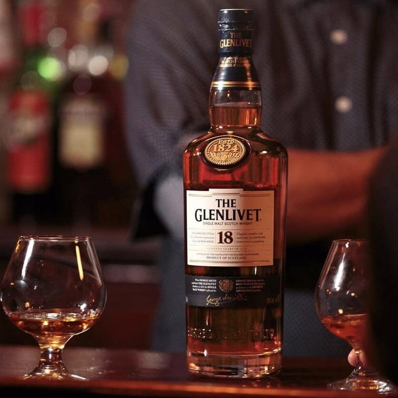 Khám phá đặc điểm nổi bật của Rượu Glenlivet khiến giới sành rượu mê mẩn Đặc điểm nổi bật của rượu Glenlivet