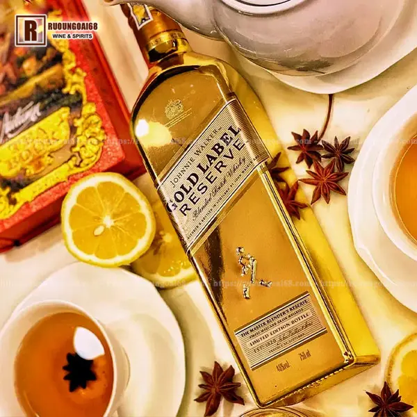 Johnnie Walker Gold Limited Edition nhũ vàng