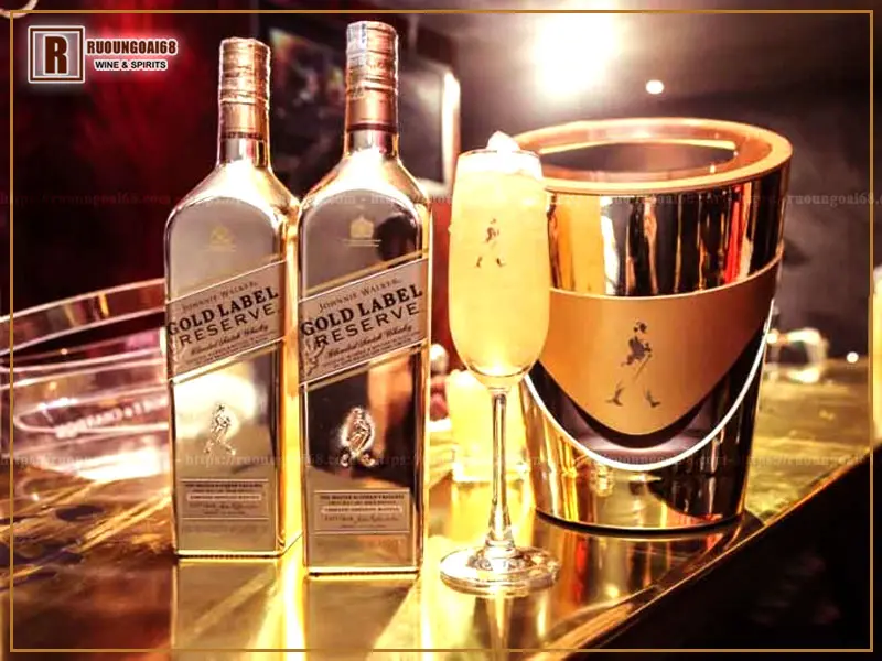 Johnnie Walker Gold Limited Edition nhũ vàng