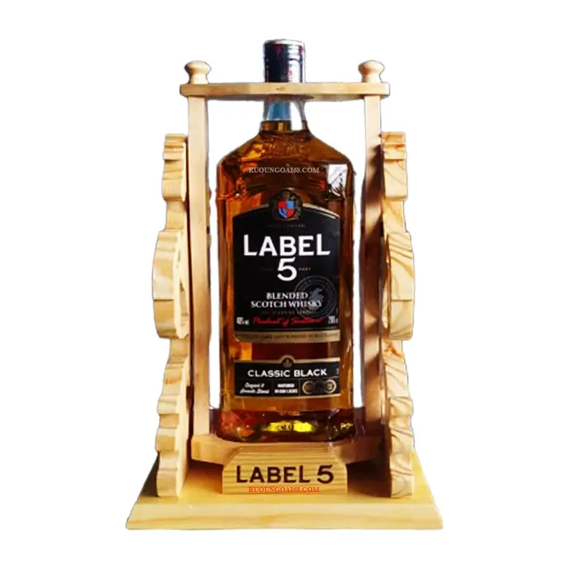 Rượu Label 5 Kệ Gỗ 2 Lít Mẫu Mới 2026 Rượu Label 5 Kệ Gỗ 2 Lít Mẫu Mới 2026