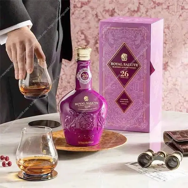 Rượu Royal Salute 26 Năm (Bản Tím)