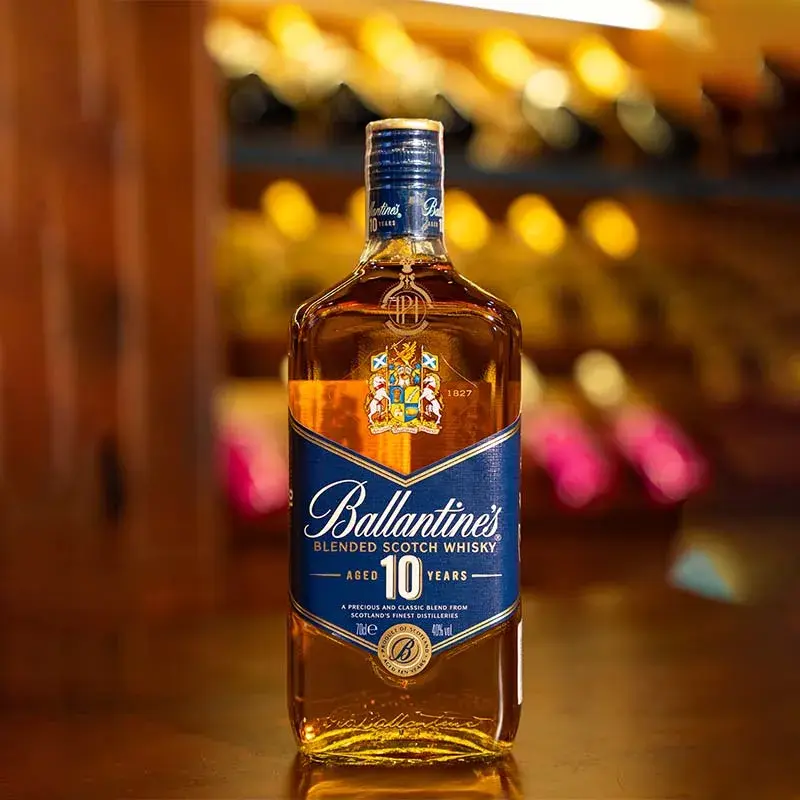 Ballantine’s 10 Năm Whisky hạng trung