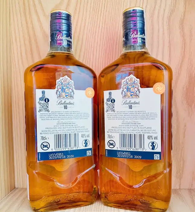 Hình ảnh thông tin chi tiết Ballantine’s 10 Năm