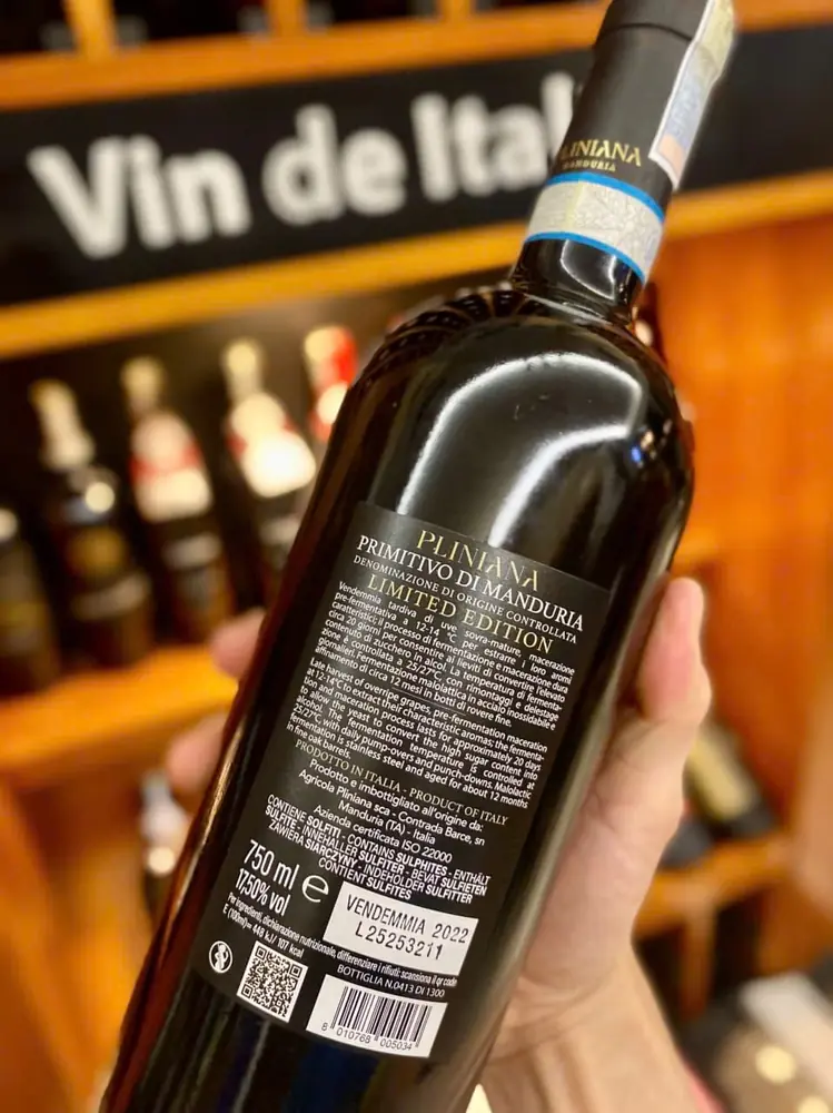 Rượu Vang Cavallo Valor Primitivo di Manduria: Kiệt Tác 17,5 Độ Từ Miền Nam Nước Ý Nhãn sau chai rượu vang Cavallo Valor Primitivo di Manduria 2022