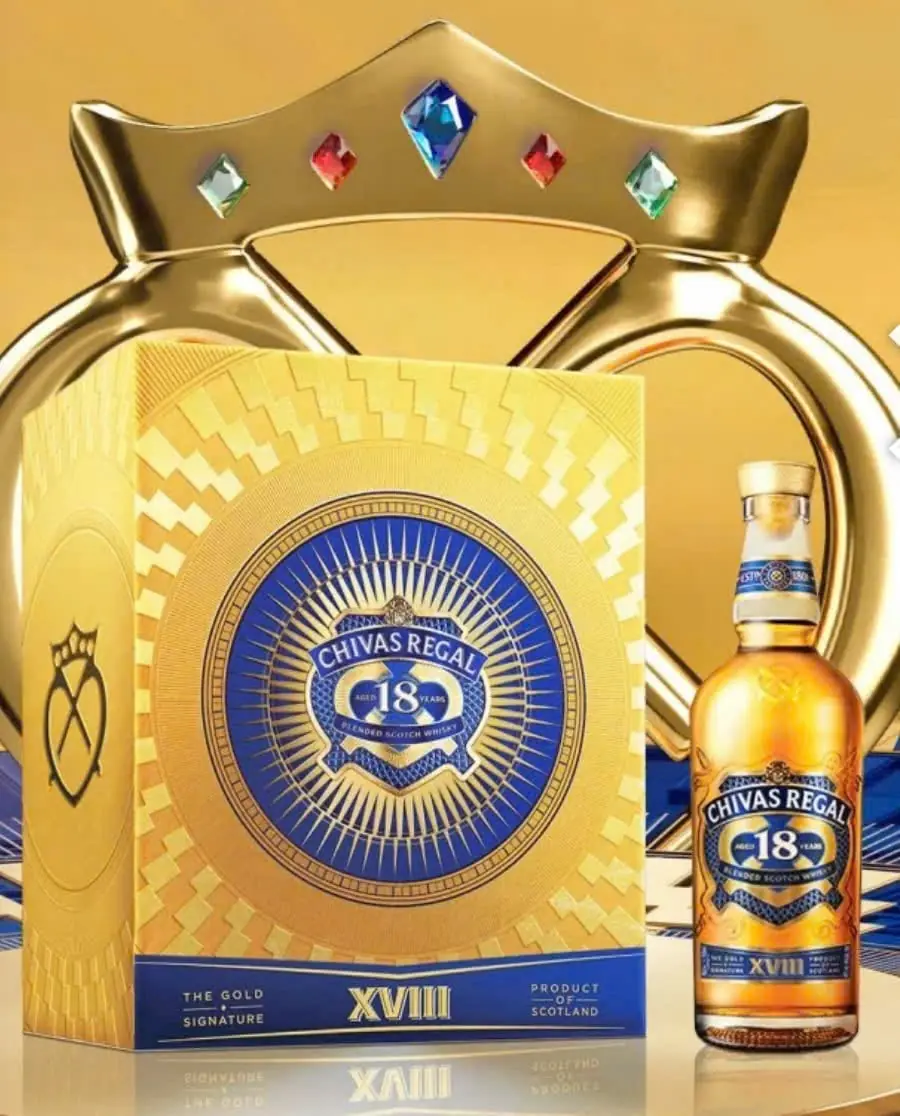 Chivas Regal 18 Gold Signature Hộp Quà Tết 2027 Chivas Regal 18 Gold Signature Hộp Quà Tết 2027