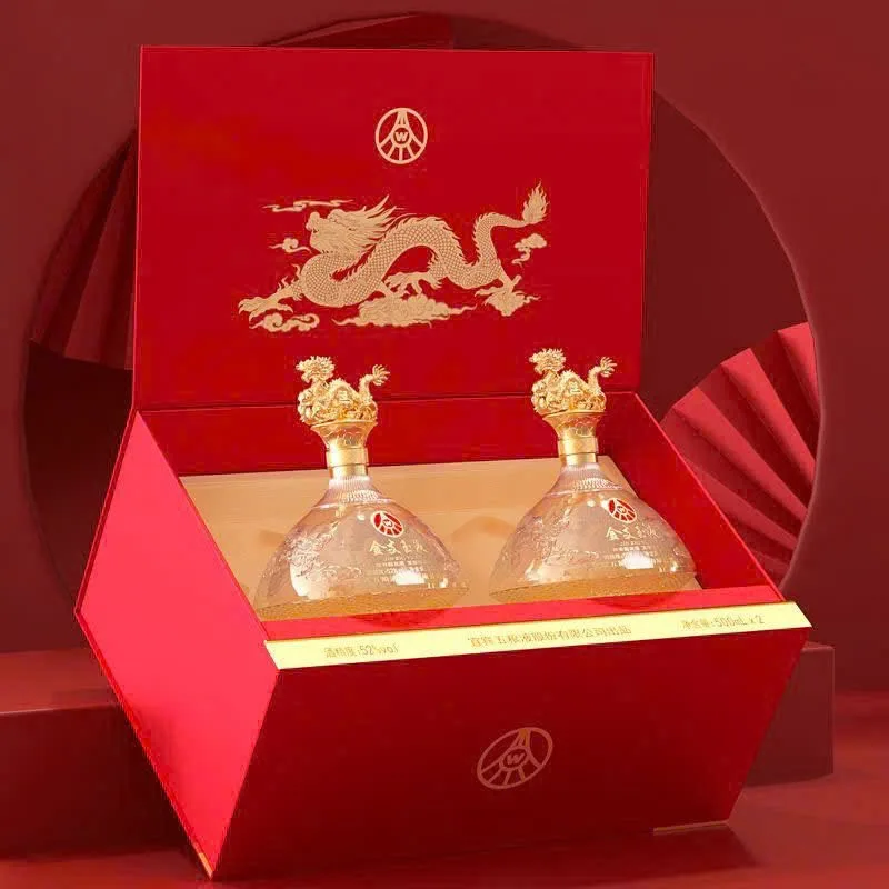 Rượu Ngũ Lương Dịch Kim Chi Ngọc Diệp Hộp quà Rượu Ngũ Lương Dịch Kim Chi Ngọc Diệp mở nắp 2 chai nắp rồng vàng