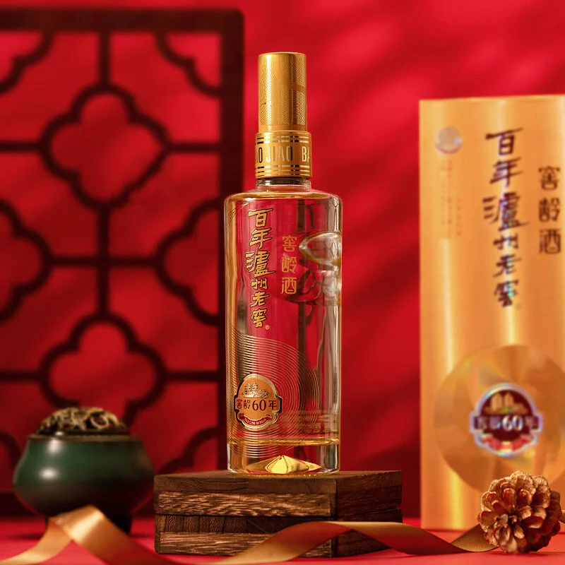 Rượu Bainian Luzhou Laojiao Jiaoling 60 52 Độ 500ml Chai rượu Bách Niên Lô Châu Lão Giáo Hầm Linh 60 năm trên nền đỏ sang trọng