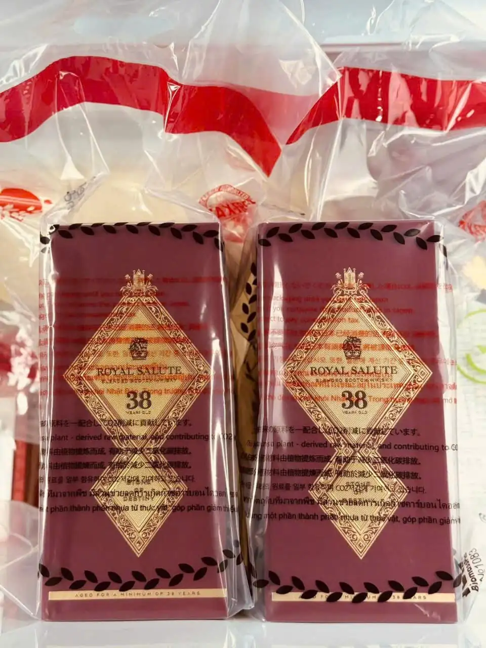 Rượu Royal Salute 38 Năm Xách Tay Duty Free Rượu Royal Salute 38 Năm Xách Tay Duty Free